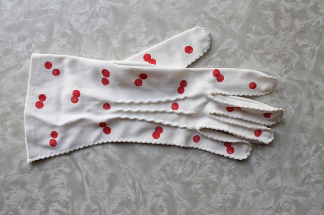 DIY Cherry print vintage gloves