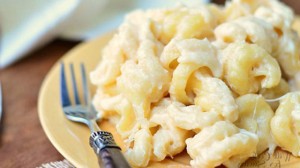 5 Cheesy Food Ideas For Toddlers - MACRONI WITH HIDDEN VEGETBLE CHEESE SAUCE
