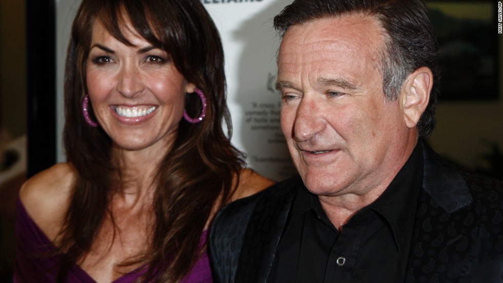 Williams and Susan Schneider arrive at the premiere of &quot;World&#39;s Greatest Dad&quot; in Los Angeles on August 13, 2009.