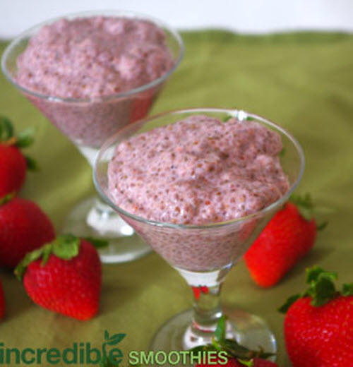Raw Vegan Strawberry-Vanilla Chia Seed Pudding Recipe