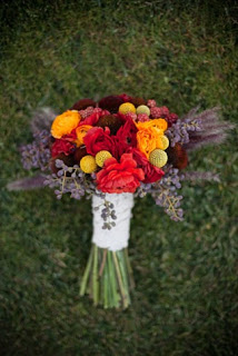 Exploring Themes: Autumn Barn Elegance - fall+bouquet