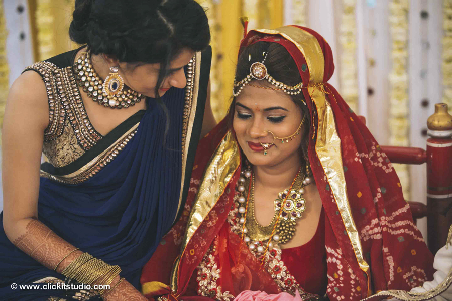 Indian-Bride-Doli-Mumbai-Wedding-Photography