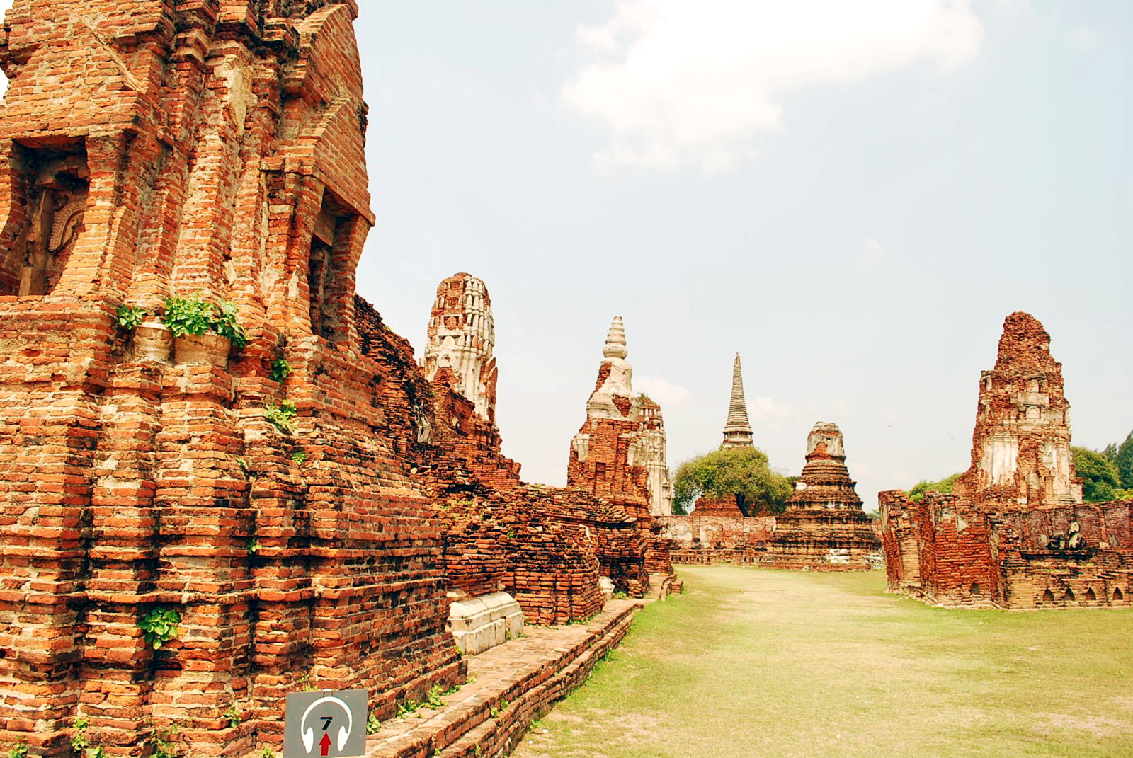 Travel Insurance for Wat Maha That