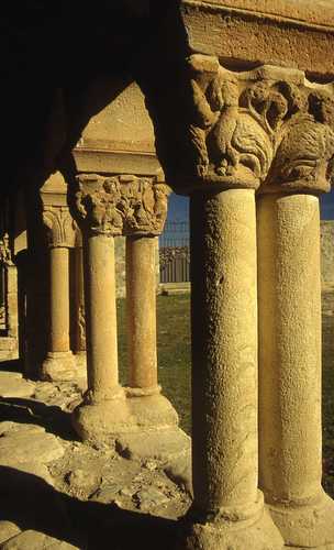 Capiteles románicos, Omeñaca
