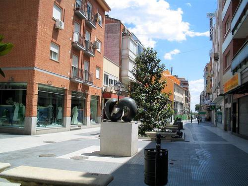 Calle de Enmedio_escultura