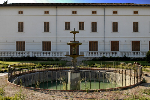 Fuente del Palacio de la Alfranca