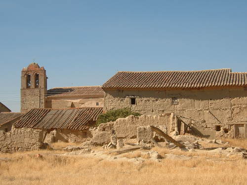 Otero de Sariegos (pueblo abandonado)