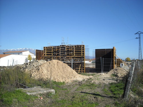 Barquilla de Pinares.Construcción de los nuevos depósitos de agua. Noviembre 2008