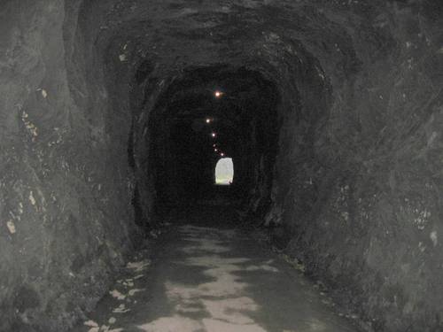 PR-AS 36 Túnel del antiguo tren minero Hulleras de Riosa