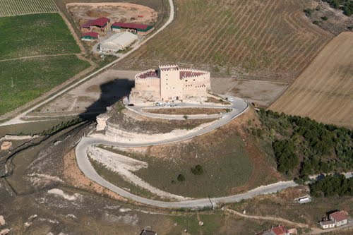 Vista aérea del castillo de Curiel de Duero