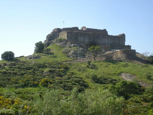 Vilajuïga: castell de Quermançó