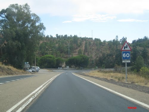 Cruce con la carretera hacia Nerva y Riotinto