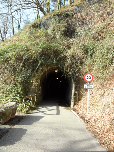 le tunnel