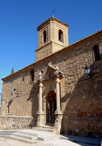 Olivares portada renacentista de la iglesia