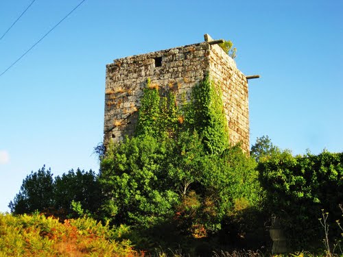 Torre de Guimarei - (A Estrada)