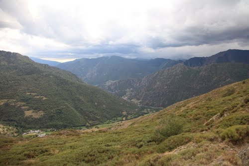 View SW to Vall de Cardos