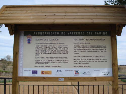 Area Autocaravanas Valverde del Camino 37.58107 -6.75165  foto 1