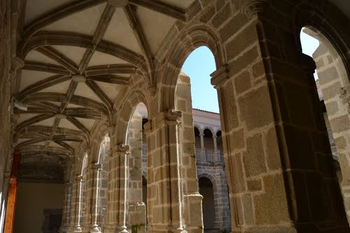 Bóvedas de crucería - Conventual Santiaguista