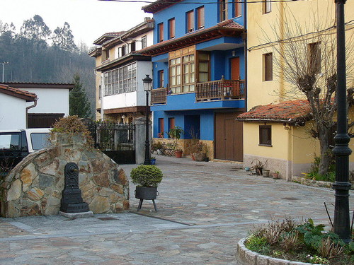 Villamayor, Piloa, Asturias
