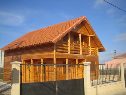 Wood house, Izagre