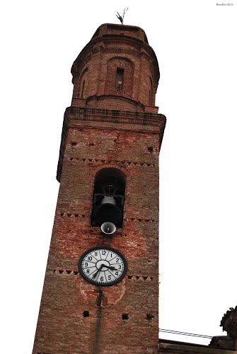 Villanueva de Huerva: Iglesia de Ntra. Sra. de los Angeles, torre y reloj
