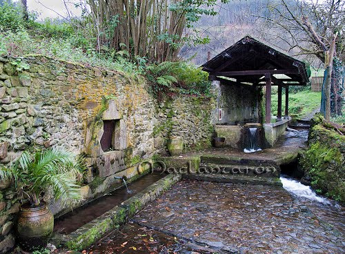 Fuente y Lavadero, Navelgas de Arriba (Principado de Asturias)