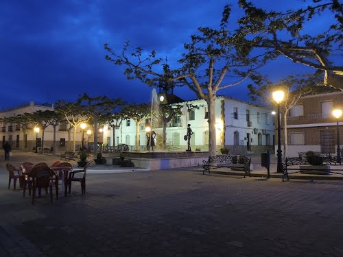 Plaza del ayuntamiento de Quero