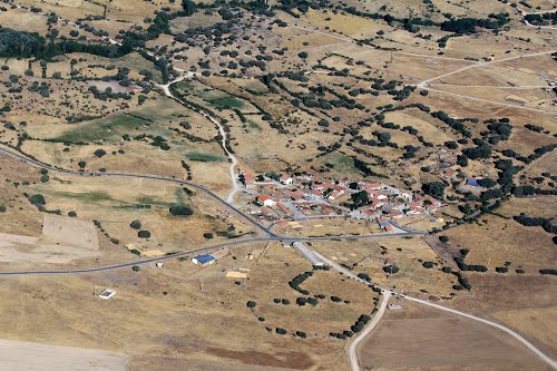  Vista aérea de Viñegra de la Sierra