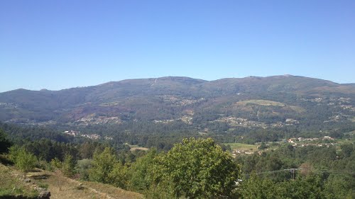 Luneda e Mourentán vistos desde O Val,Valeixe.