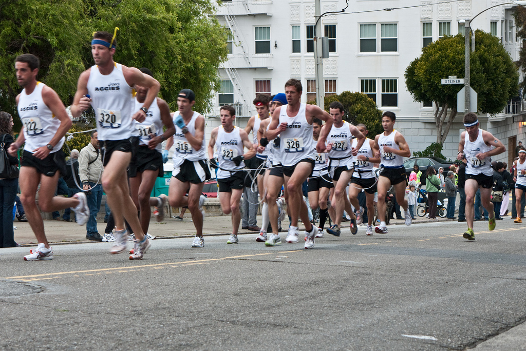 PHOTOS: Thousands of runners participate in San Francisco 