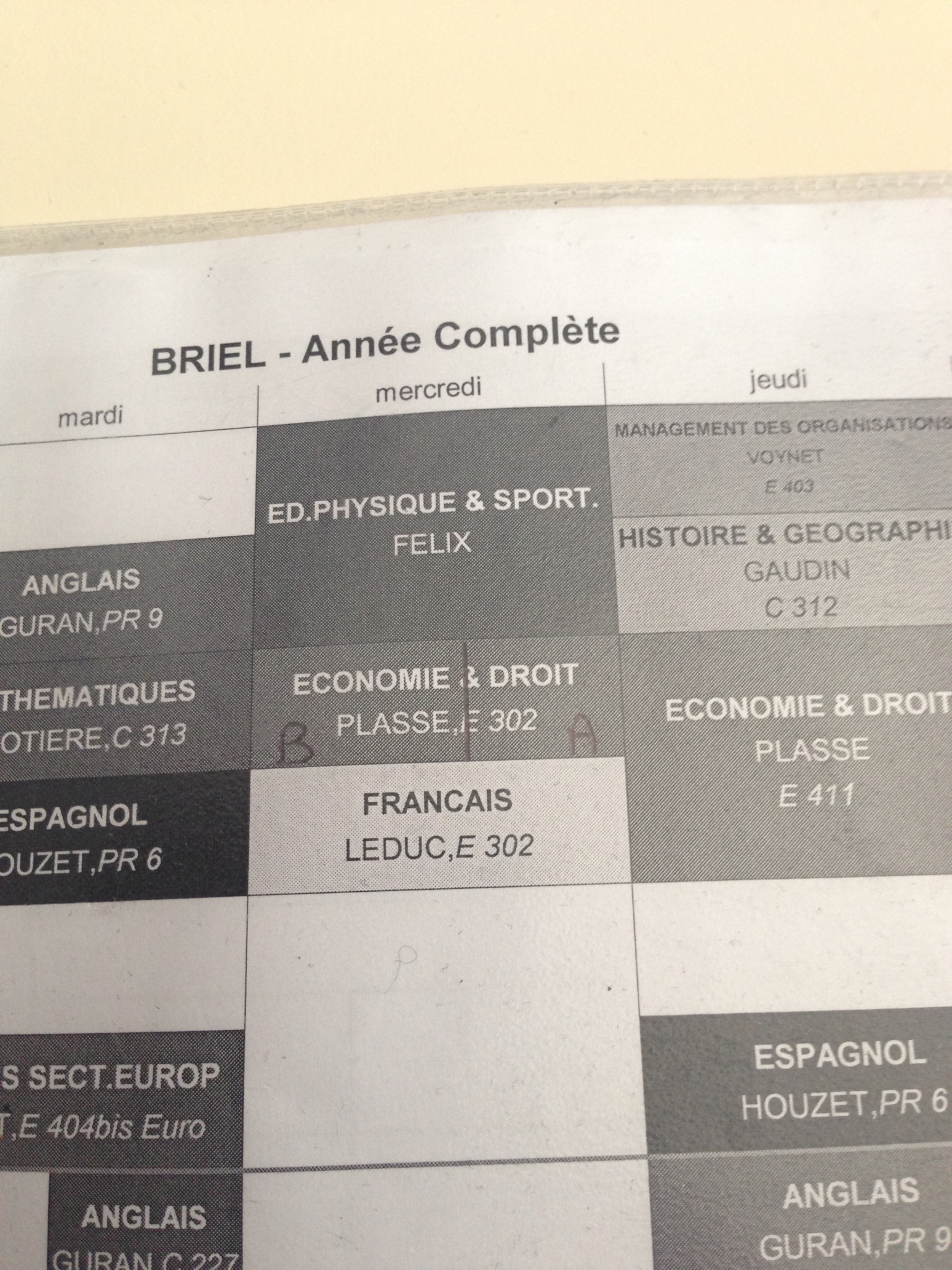 French student schedule