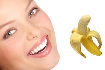 banana peel teeth whitening
