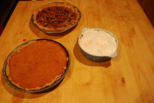 Sweet potato, pecan/date, and icebox pies