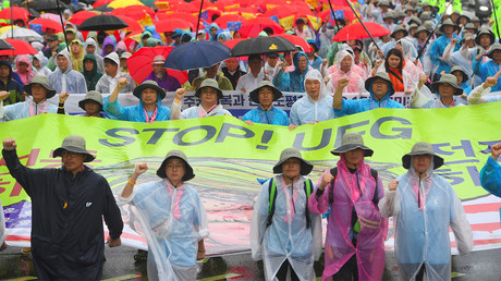 Protesters in Seoul march for peace on Korean Peninsula