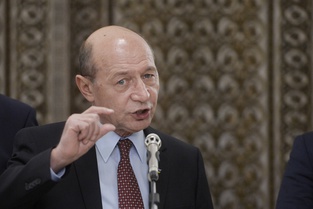 Ce pensie are acum Traian Băsescu şi cât va câştiga după majorările de anul viitor