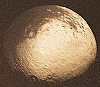 Saturn's small moon iapetus
