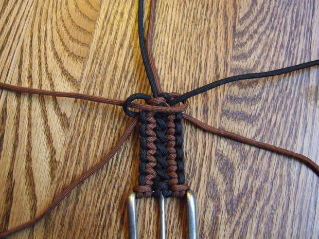The Simple and Clean Way to Finish a Paracord Belt