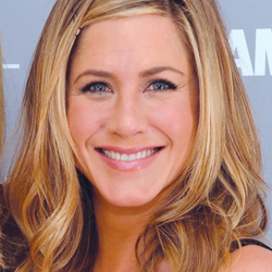 Jennifer Aniston - How to look good in your 40s