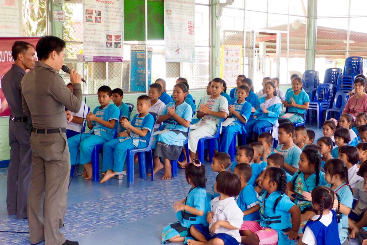 Teaching English in Asia, Assembly in Thailand