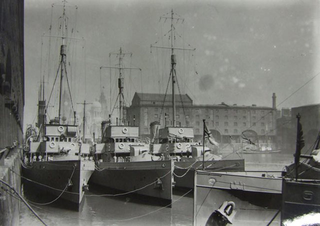 Albert-Dock-1930s