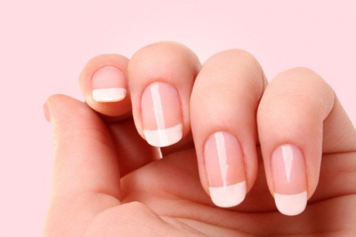 8 Things Your Fingernails are Telling You