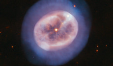 Hubble spots a big, weird blob of star gas