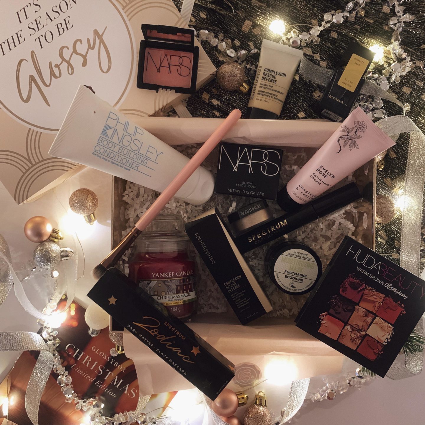 Glossybox Christmas Limited Edition - Miss Boux