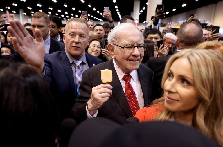 In his annual letter to Berkshire Hathaway shareholders, Warren E. Buffett addressed what will happen to his wealth after he dies. 