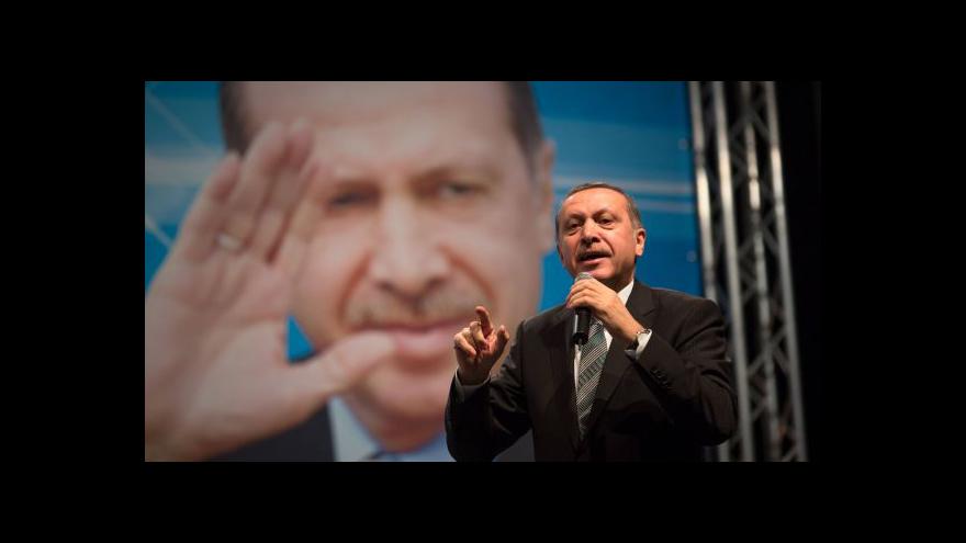 Video Erdogan: Z premiérského do prezidentského křesla