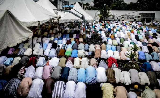 Millions of Indonesians celebrate Eid