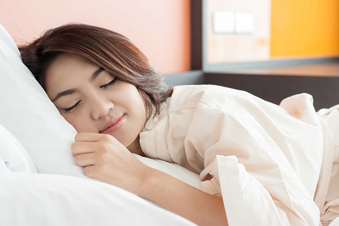 Thời gian ngủ thích hợp với người lớn là 7 - 8 tiếng mỗi ngày