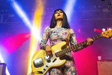 Khruangbin Hurls Cows and Curates Vibes at Stubb's
