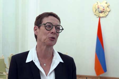 Посол Франции: Посещение мемориала жертв Геноцида армян важно для понимания прошлого и настоящего Армении