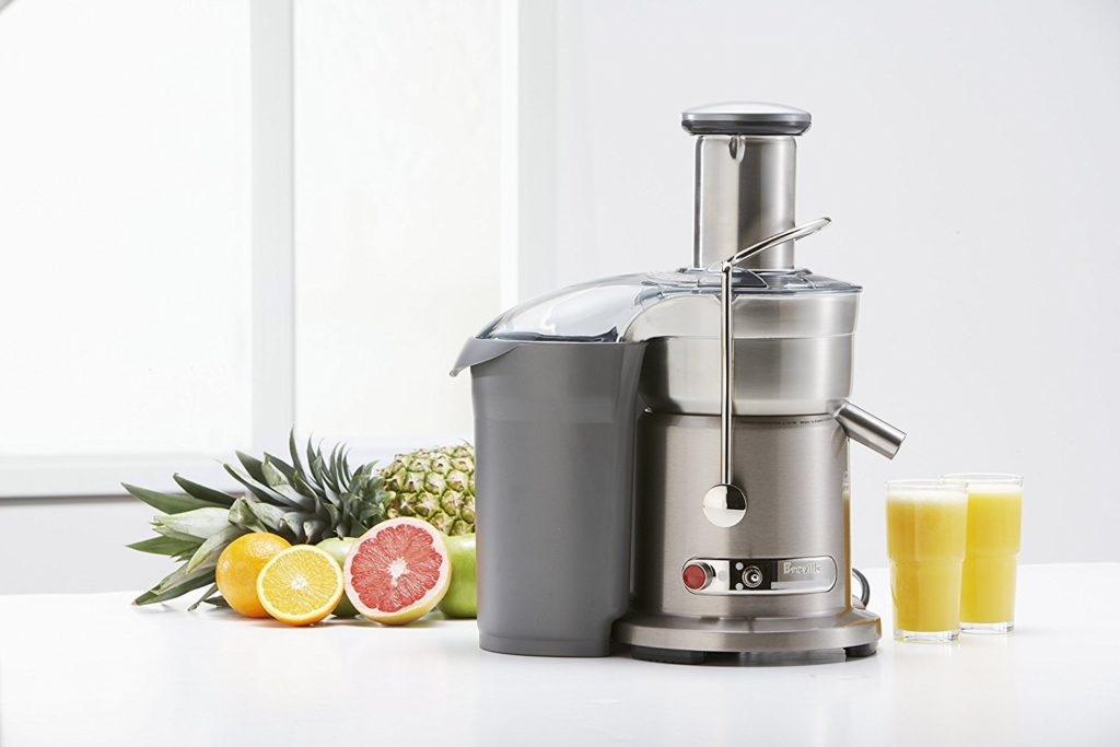 Photo of Breville 800JEXL and fruits